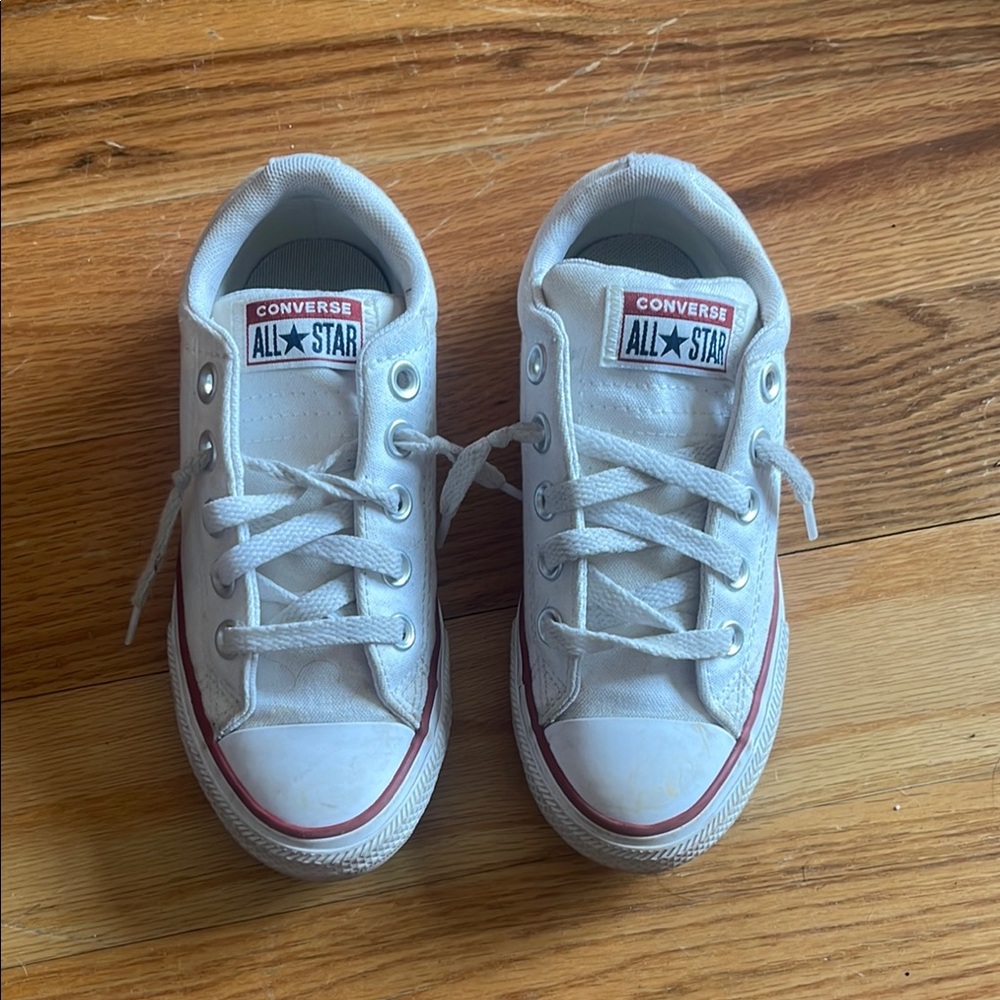 Girls Converse Size - 13